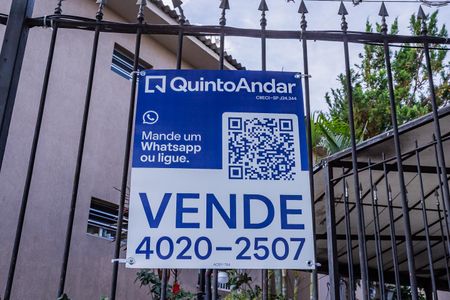 Apartamento à venda com 50m², 2 quartos e 1 vaga Apartamento à venda com 50m², 2 quartos e 1 vagaPlaca