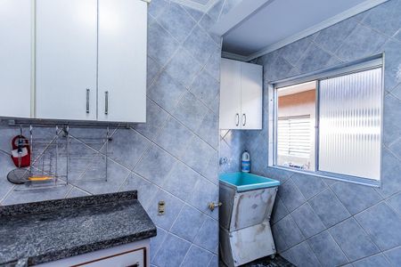Apartamento à venda com 50m², 2 quartos e 1 vaga Apartamento à venda com 50m², 2 quartos e 1 vagaCozinha e Área de Serviço