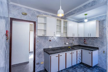 Apartamento à venda com 50m², 2 quartos e 1 vaga Apartamento à venda com 50m², 2 quartos e 1 vagaCozinha e Área de Serviço