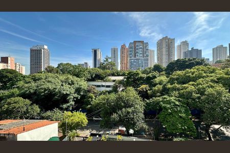 Apartamento para alugar com 118m², 4 quartos e 3 vagas Apartamento para alugar com 118m², 4 quartos e 3 vagasVista