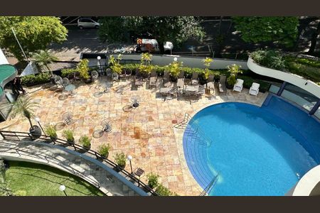 Apartamento para alugar com 118m², 4 quartos e 3 vagas Apartamento para alugar com 118m², 4 quartos e 3 vagasÁrea externa