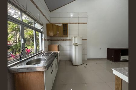 Apartamento para alugar com 150m², 2 quartos e 2 vagas Apartamento para alugar com 150m², 2 quartos e 2 vagasCozinha