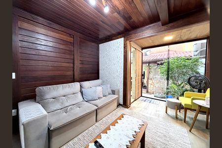 Sala de casa de condomínio para alugar com 3 quartos, 200m² em Jacarepaguá, Rio de Janeiro