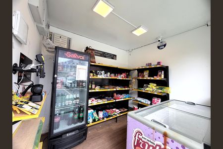 Casa de condomínio à venda com 200m², 3 quartos e 2 vagas Casa de condomínio à venda com 200m², 3 quartos e 2 vagasÁrea Comum