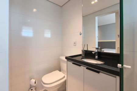Apartamento para alugar com 144m², 4 quartos e 2 vagas Apartamento para alugar com 144m², 4 quartos e 2 vagasBanheiro da Suíte 3