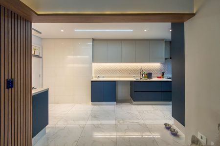 Apartamento para alugar com 144m², 4 quartos e 2 vagas Apartamento para alugar com 144m², 4 quartos e 2 vagasCozinha