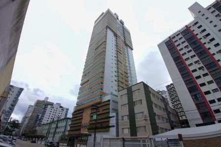 Apartamento para alugar com 144m², 4 quartos e 2 vagas Apartamento para alugar com 144m², 4 quartos e 2 vagasFachada