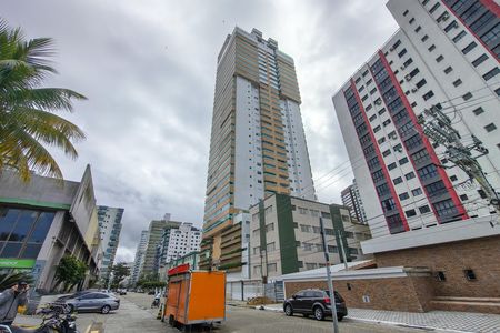 Apartamento para alugar com 144m², 4 quartos e 2 vagas Apartamento para alugar com 144m², 4 quartos e 2 vagasFachada