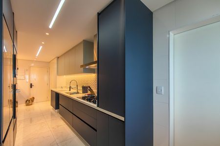 Apartamento para alugar com 144m², 4 quartos e 2 vagas Apartamento para alugar com 144m², 4 quartos e 2 vagasCozinha