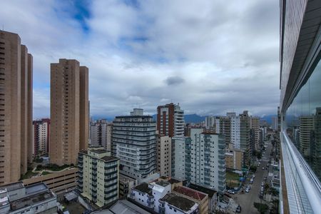 Apartamento para alugar com 144m², 4 quartos e 2 vagas Apartamento para alugar com 144m², 4 quartos e 2 vagasVista da Sacada
