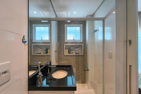 Apartamento para alugar com 144m², 4 quartos e 2 vagas Apartamento para alugar com 144m², 4 quartos e 2 vagasBanheiro da Suíte 3