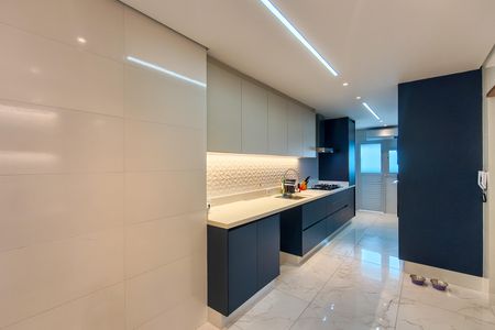 Apartamento para alugar com 144m², 4 quartos e 2 vagas Apartamento para alugar com 144m², 4 quartos e 2 vagasCozinha