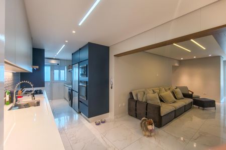 Apartamento para alugar com 144m², 4 quartos e 2 vagas Apartamento para alugar com 144m², 4 quartos e 2 vagasCozinha
