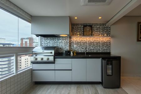 Apartamento para alugar com 144m², 4 quartos e 2 vagas Apartamento para alugar com 144m², 4 quartos e 2 vagasSacada