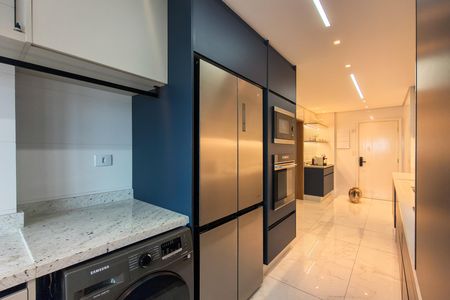 Apartamento para alugar com 144m², 4 quartos e 2 vagas Apartamento para alugar com 144m², 4 quartos e 2 vagasCozinha