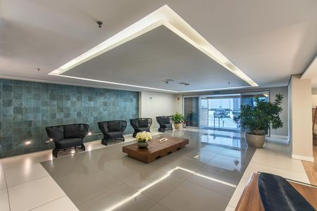 Apartamento para alugar com 144m², 4 quartos e 2 vagas Apartamento para alugar com 144m², 4 quartos e 2 vagasHall de entrada
