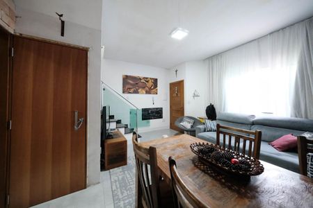 Casa de condomínio à venda com 75m², 2 quartos e 1 vagaSala/Cozinha