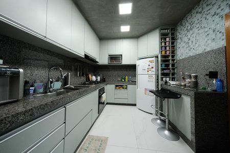 Casa de condomínio à venda com 75m², 2 quartos e 1 vagaSala/Cozinha