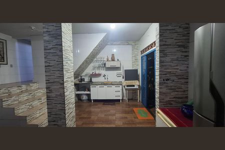 Casa para alugar com 80m², 4 quartos e 3 vagasCozinha