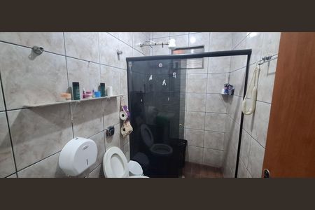 Casa para alugar com 80m², 4 quartos e 3 vagasBanheiro da Suíte 1