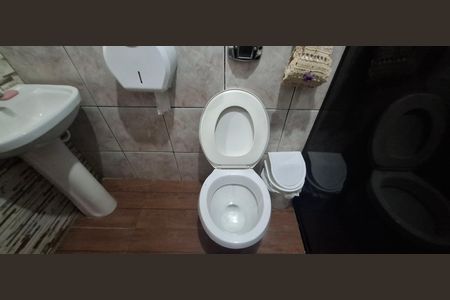 Casa para alugar com 80m², 4 quartos e 3 vagasBanheiro da Suíte 1