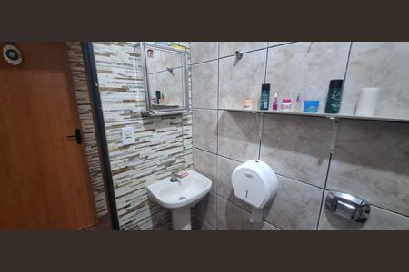 Casa para alugar com 80m², 4 quartos e 3 vagasBanheiro da Suíte 1