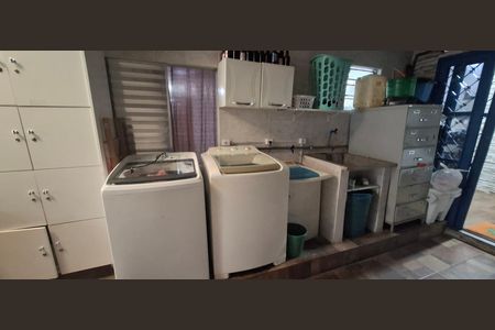 Casa para alugar com 80m², 4 quartos e 3 vagasÁrea de Serviço