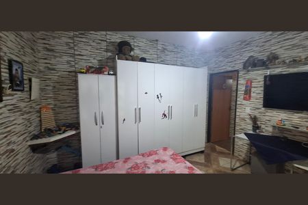 Casa para alugar com 80m², 4 quartos e 3 vagasSuíte 1