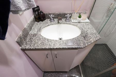 Apartamento à venda com 60m², 2 quartos e 2 vagas Apartamento à venda com 60m², 2 quartos e 2 vagasBanheiro Social