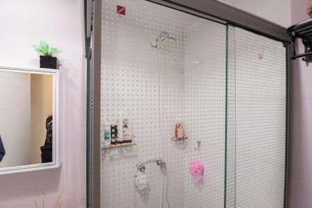 Apartamento à venda com 60m², 2 quartos e 2 vagas Apartamento à venda com 60m², 2 quartos e 2 vagasBanheiro Social