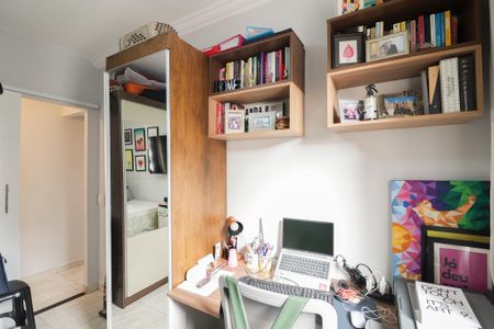 Apartamento à venda com 60m², 2 quartos e 2 vagas Apartamento à venda com 60m², 2 quartos e 2 vagasQuarto 1