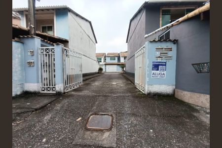 Casa para alugar com 201m², 3 quartos e 1 vaga Casa para alugar com 201m², 3 quartos e 1 vagaPlaca