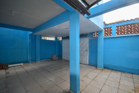 Casa para alugar com 201m², 3 quartos e 1 vaga Casa para alugar com 201m², 3 quartos e 1 vagaGaragem