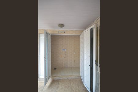 Casa para alugar com 201m², 3 quartos e 1 vaga Casa para alugar com 201m², 3 quartos e 1 vagaÁrea de Serviço