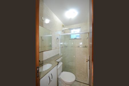 Casa para alugar com 201m², 3 quartos e 1 vaga Casa para alugar com 201m², 3 quartos e 1 vagaBanheiro Social