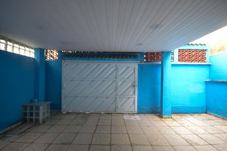 Casa para alugar com 201m², 3 quartos e 1 vaga Casa para alugar com 201m², 3 quartos e 1 vagaGaragem