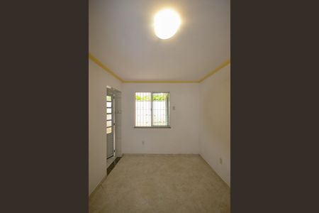Casa para alugar com 201m², 3 quartos e 1 vaga Casa para alugar com 201m², 3 quartos e 1 vagaSala de Jantar