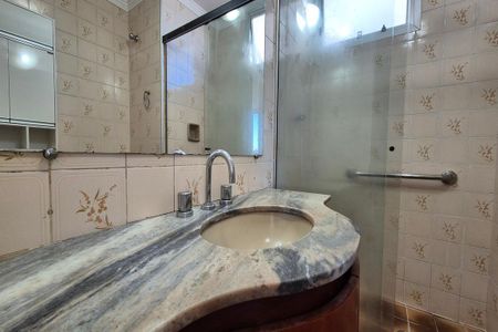 Apartamento para alugar com 68m², 2 quartos e 1 vaga Apartamento para alugar com 68m², 2 quartos e 1 vagaBanheiro