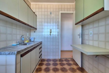 Apartamento para alugar com 68m², 2 quartos e 1 vaga Apartamento para alugar com 68m², 2 quartos e 1 vagaCozinha