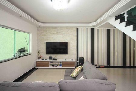 Casa à venda com 3 quartos, 180m² em Sítio da Figueira, São Paulo