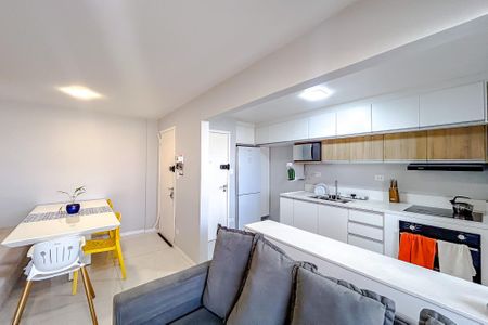 Sala de apartamento para alugar com 3 quartos, 91m² em Parque São Jorge, São Paulo