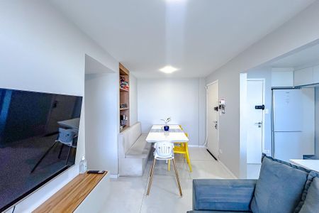 Sala de apartamento para alugar com 3 quartos, 91m² em Parque São Jorge, São Paulo