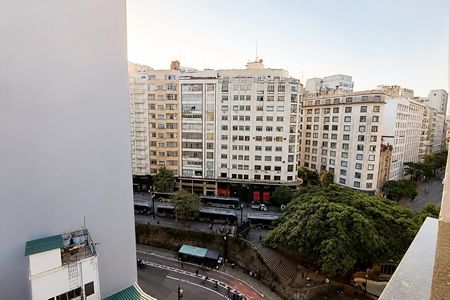 Studio para alugar com 25m², 1 quarto e sem vaga Studio para alugar com 25m², 1 quarto e sem vagaVaranda