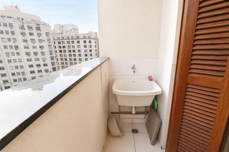 Studio para alugar com 25m², 1 quarto e sem vaga Studio para alugar com 25m², 1 quarto e sem vagaVaranda