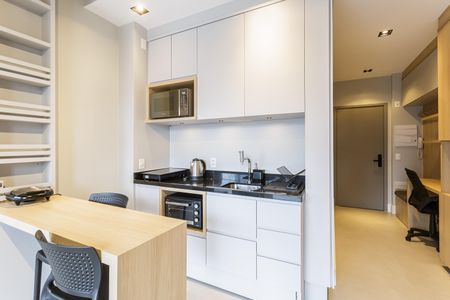 Cozinha de kitnet/studio à venda com 1 quarto, 44m² em Vila Olímpia, São Paulo