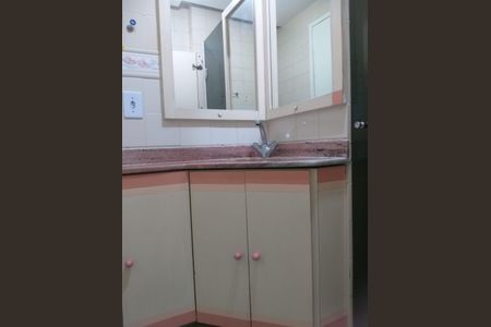 Apartamento para alugar com 63m², 3 quartos e 1 vaga Apartamento para alugar com 63m², 3 quartos e 1 vagaBanheiro