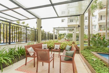 Apartamento à venda com 66m², 2 quartos e 2 vagas Apartamento à venda com 66m², 2 quartos e 2 vagasÁrea comum - Pátio central