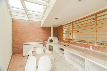 Apartamento à venda com 66m², 2 quartos e 2 vagas Apartamento à venda com 66m², 2 quartos e 2 vagasÁrea comum - Churrasqueira