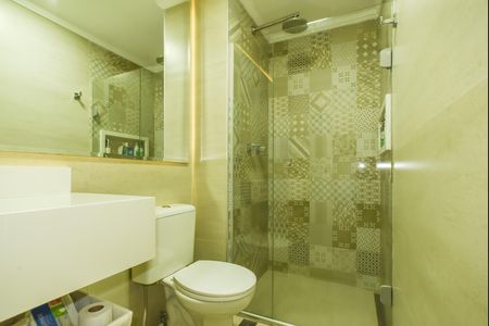 Apartamento à venda com 66m², 2 quartos e 2 vagas Apartamento à venda com 66m², 2 quartos e 2 vagasBanheiro da Suíte