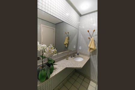 Casa de condomínio para alugar com 270m², 3 quartos e 2 vagas Casa de condomínio para alugar com 270m², 3 quartos e 2 vagasBanheiro 2